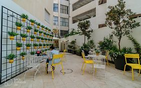 Dizengoff Square Boutique - Aparthotel
